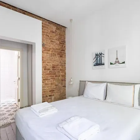 Bright Cool 2bed 2 Bath Airy #353 اسطنبول