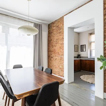 Bright Cool 2bed 2 Bath Airy #353 Appartamento *
