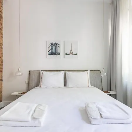 Apartment Bright Cool 2bed 2 Bath Airy #353 *